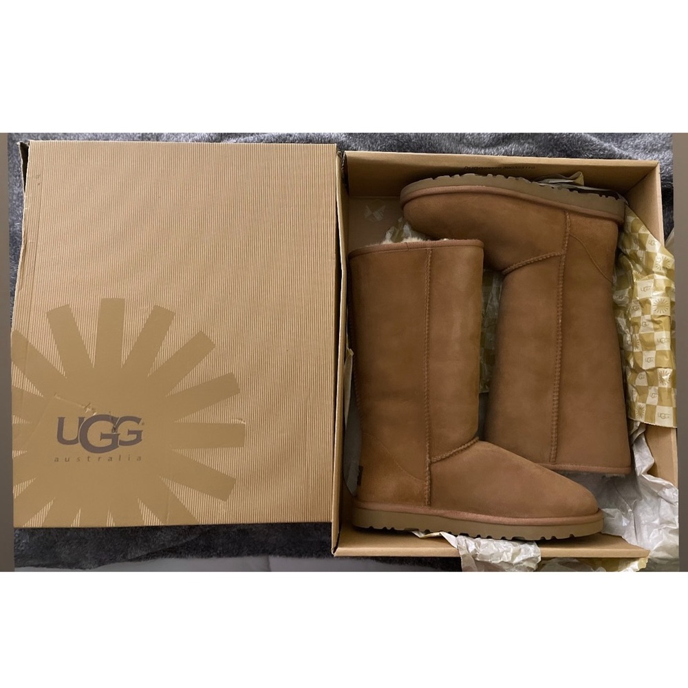 UGGs Chestnut Classic Tall Boots Women Size 6